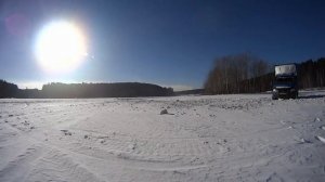 Дрифт ГАЗелей на озере. УМЗ 4216 против ЗМЗ 405.