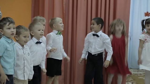 День рождения детского сада "Ладушки". Нам 1 год! смотреть онлайн