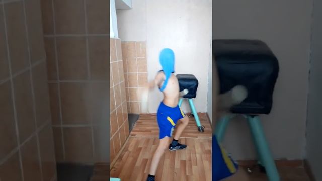 Как правильно качаться,возьмите на заметку,дрищи :D