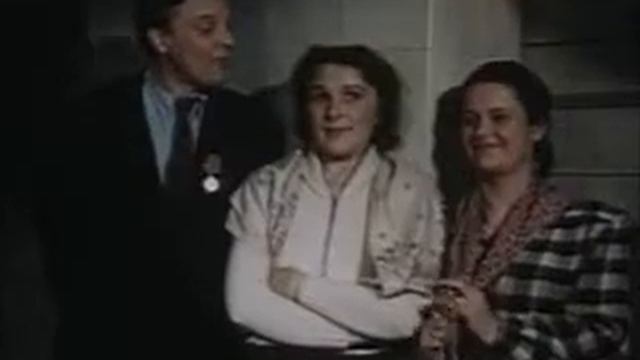 Куплеты Курочкина_xvid_Trimmed.avi смотреть онлайн