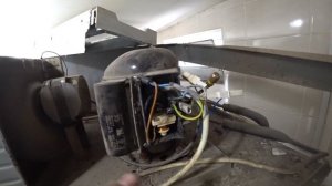 ? Ремонт холодильника, не включается, не холодит