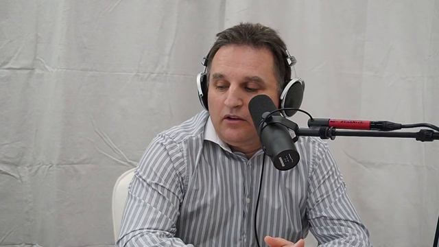 Antenna inspection with a mini drone - DJI Mini 2 смотреть онлайн