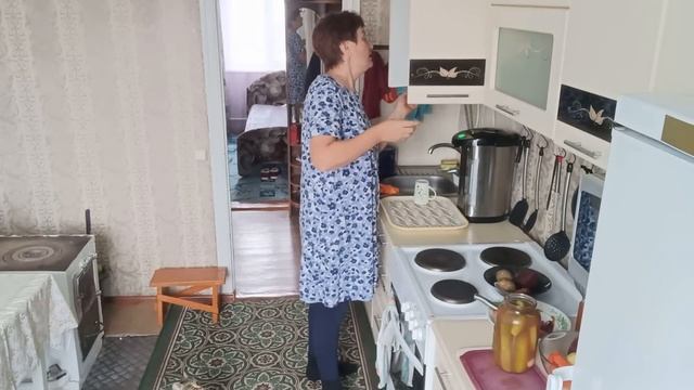 И вкусный винегрет и вкусный минтай //ХВАЛЮСЯ // смотреть онлайн