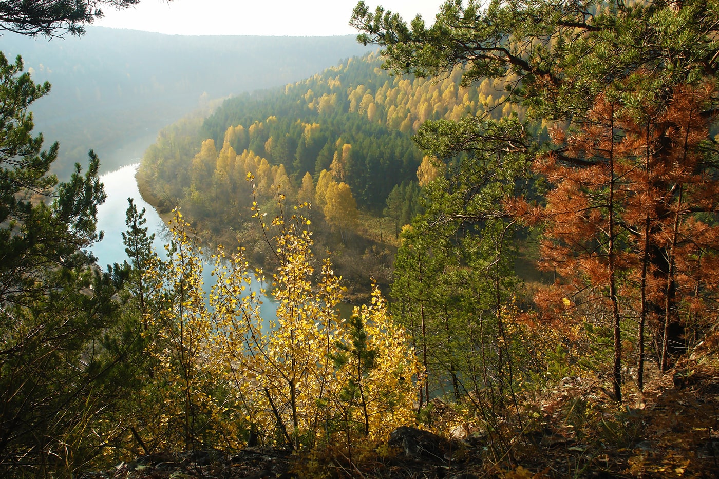 Река Юрюзань осень