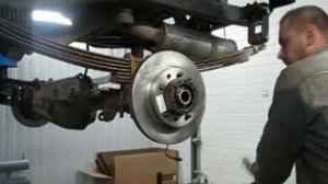 задние дисковые тормоза на уаз