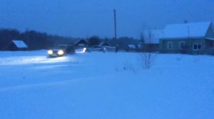 Бмв х5 и Инфинити фх 45 дрифт по снегу. BMW X5 and Infiniti FX 45 drift of snow