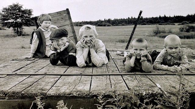 ВАЛЕНТИН ДЬЯКОНОВ-КРАСНЫЙ КОНЬ( Песня-79, слайд шоу)