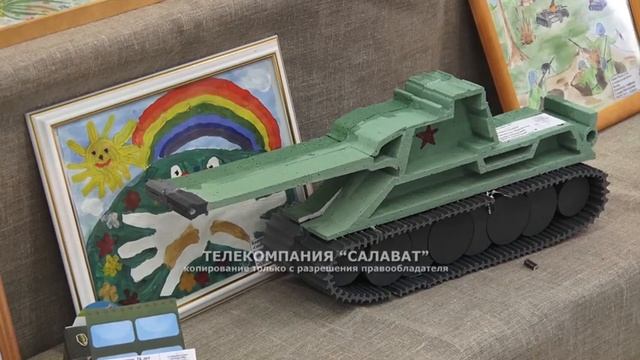 В Салавате открылась выставка "Творчество без границ" смотреть онлайн