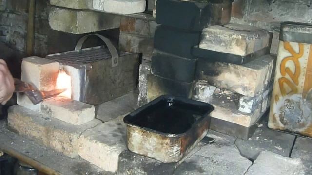 Manufacture (forging) of a knife from a crank of a motorcycle Harley Davidson смотреть онлайн