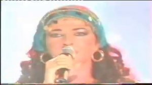Natacha Atlas :  "Mon amie la rose"  live & stéréo.wmv