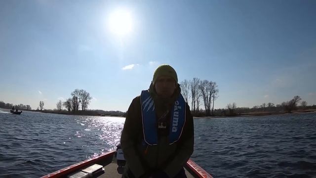 ТРОФЕЙНАЯ ЩУКА на воблер. Весенняя рыбалка с лодки в Черкассах. Favorite Team.