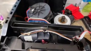 Siemens eq3, Bosch Verocup 100 - не вставляется заварной блок. Ремонт просто