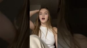 Camille Periscope Live 748 🥰❤💋 #periscope #livestream #broadcast #beautiful #vlog