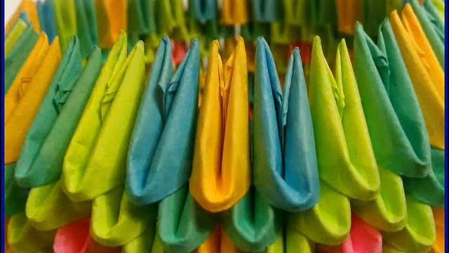 3D ORIGAMI EASTER EGG ON THE STAND.TUTORIAL. смотреть онлайн