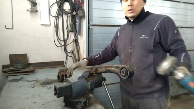 ЗАМЕНА САЙЛЕНТБЛОКОВ БЕЗ ПРЕССА ЗАДНИХ ПРОДОЛЬНЫХ РЫЧАГОВ ПОДВЕСКИ  МИТСУБИСИ ПОДЖЕРО СПОРТ  МОНТЕР