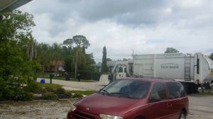 Уборка мусора в США