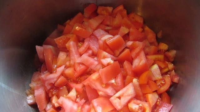 Солянка из квашеной капусты на зиму. Универсальная заготовка 3 в 1.