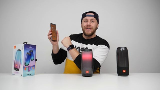 ? Nový JBL Pulse 4 vs JBL Pulse 3: Je libo světelné efekty? | WRTECH [4K]