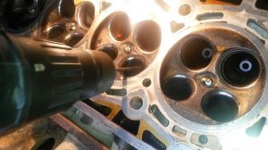 Cleaning the exhaust air ducts. Чистка воздушных каналов ГБЦ RFN (EW10J4) Secondary Air injection