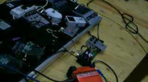 AMT Electronics B1 CAB SIM vs BEHRINGER ULTRA-G GI100 CAB SIM