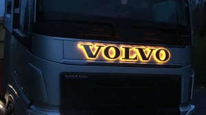 Ролик 3. Покрасили облицовку. Установка букв Volvo с подсветкой. Монтаж воздухозаборников.#volvo.