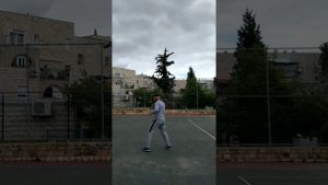 Движение ног при ударе передней рукой(джеб) в боксе