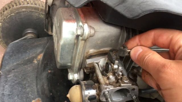 Ремонт газонокосилки. Ремонтируем карбюратор. смотреть онлайн