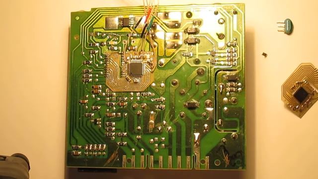 Whirlpool АRC 4020. Монтаж платы-переходника. смотреть онлайн