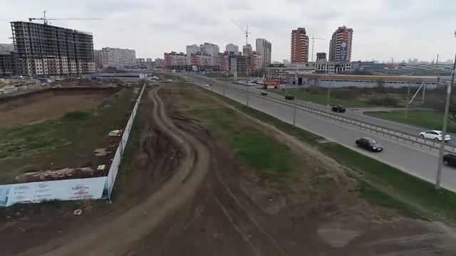 Бульвар на Петра Метальникова в Краснодаре.