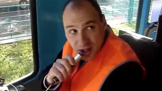 Выхино меня! Выхино!