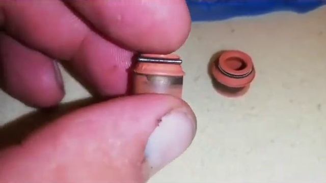 Lada Vesta маслосъемные колпачки Вэлконт или Резерв. смотреть онлайн