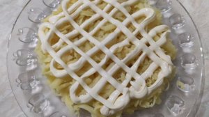 Слоёный салат с жареными шампиньонами