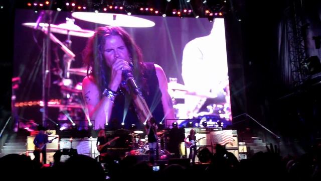 Aerosmith at Stone Music Festival Sydney смотреть онлайн