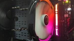 Вращение вентилятора Thermalright TY 147A с максимальными оборотами 1265rpm