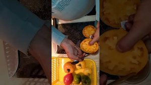 Томат Большой оранжевый хребет (дегустация + разрез) 2020