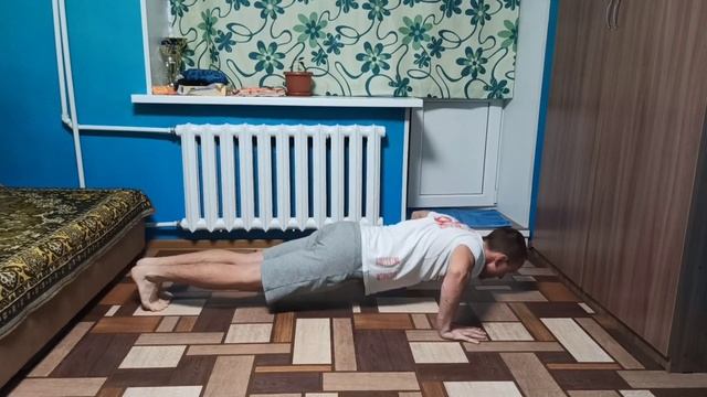 Прогресс в отжиманиях от пола с хлопком. Подготовка к рекорду России идёт полным ходом смотреть онлайн