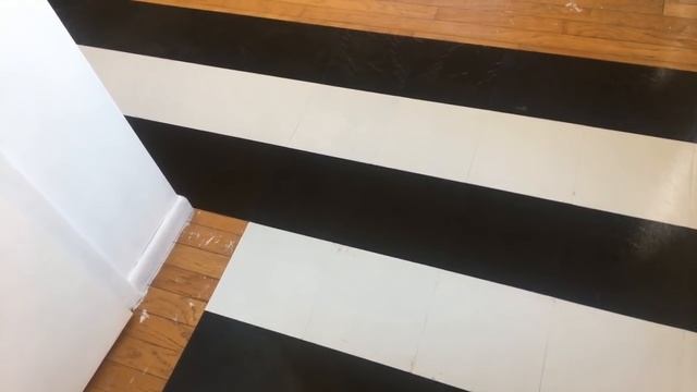 ? DIY ART FLOOR ? ЧЕРНОЕ БЕЛЫЕ ПОЛЫ DIY Black and White Vinyl tiles Floor 04.03.2017 смотреть онлайн