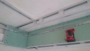 двухуровневый короб из гипсокартона в кухне. Весь монтаж.