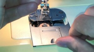 Singer 5805c: Loading The Bobbin