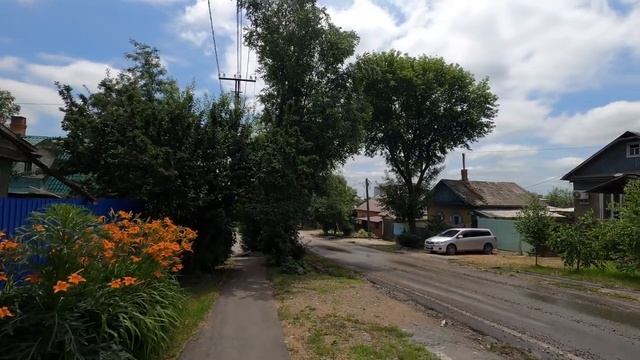 Уссурийск улицы, центральная площадь, Храм Покрова Святой Богородицы  – обзор города в июле 2022