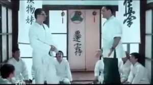Бульдог-Шоу    Учитель каратэ.