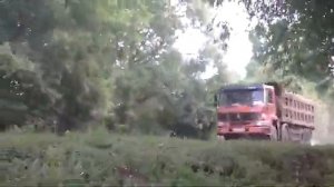 три грузовика