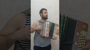 Малиновки заслышав голосок. на гармошке.
