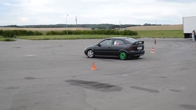 opel astra/3 этап маневрирования смотреть онлайн