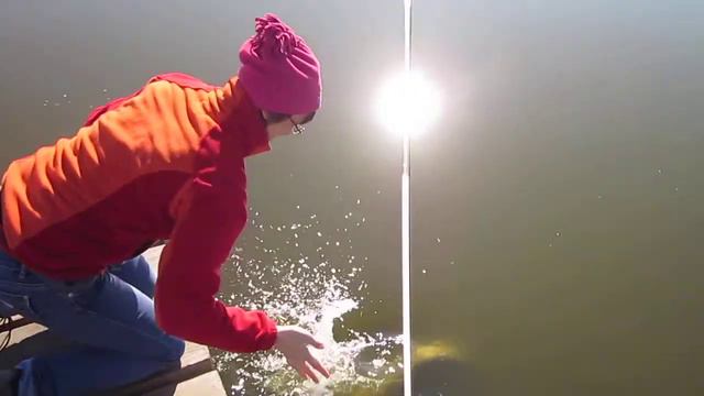 Марина поймала большую щуку. смотреть онлайн