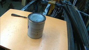 Краски для изделий из металла. Серия третья. Кузнечная краска Elcon.