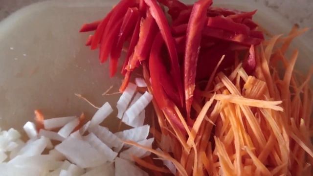 Как приготовить сочный говяжий язык и цветной плов! Отличный ужин для всей семьи!