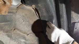 Nissan X trail T 30  Антикоррозийная обработка кузова, есть ржавчина!