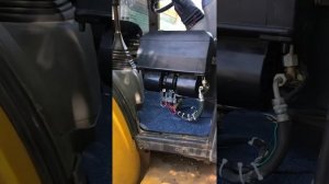 Установка Кондиционеры на экскаватор погрузчик￼