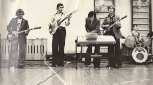 Знакомый стук не потревожит